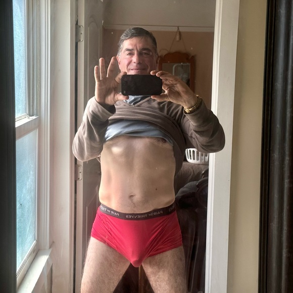 Meet your Posher, Cc - Picture 2 of 16